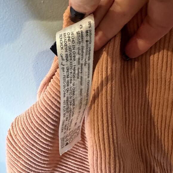 Zara Women's xs Ribbed crop tank - Picture 5 of 5